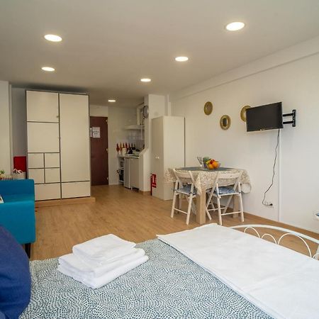 Apt. P/3 10' From The Beach W/Wifi In Τορρεμολίνος Εξωτερικό φωτογραφία