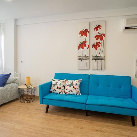 Apt. P/3 10' From The Beach W/Wifi In Τορρεμολίνος Εξωτερικό φωτογραφία