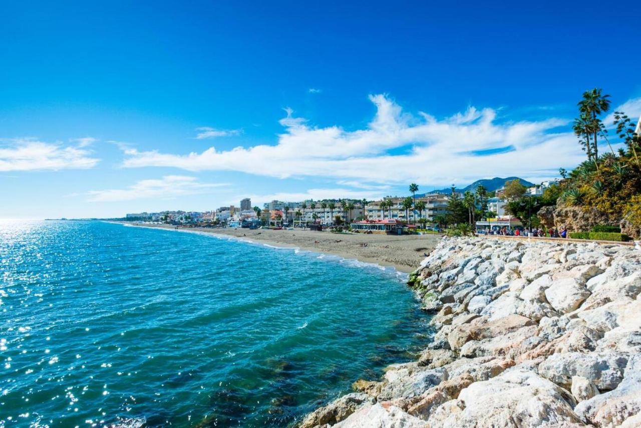 Apt. P/3 10' From The Beach W/Wifi In Τορρεμολίνος Εξωτερικό φωτογραφία